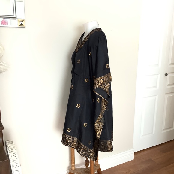 Black&Gold light caftan tunic XL 39-42 bust - Picture 6 of 12